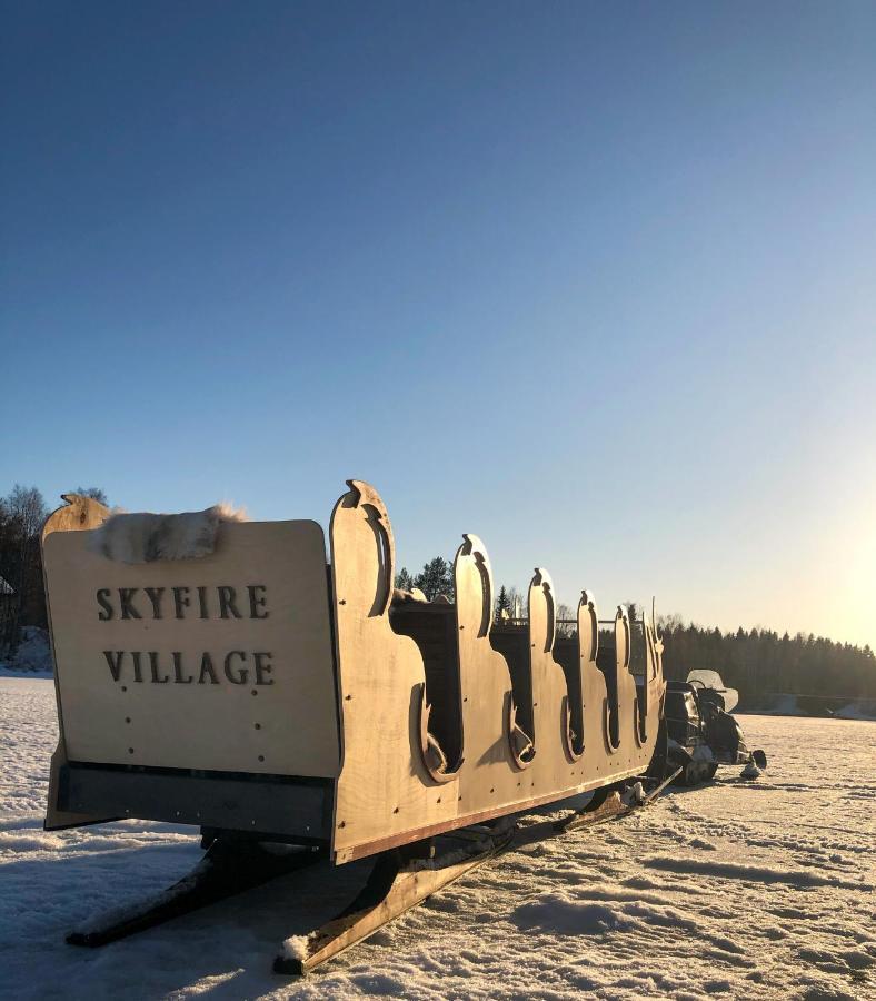 Skyfire Village Igloos Rovaniemi Exteriör bild