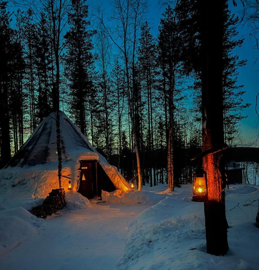 Skyfire Village Igloos Rovaniemi Exteriör bild